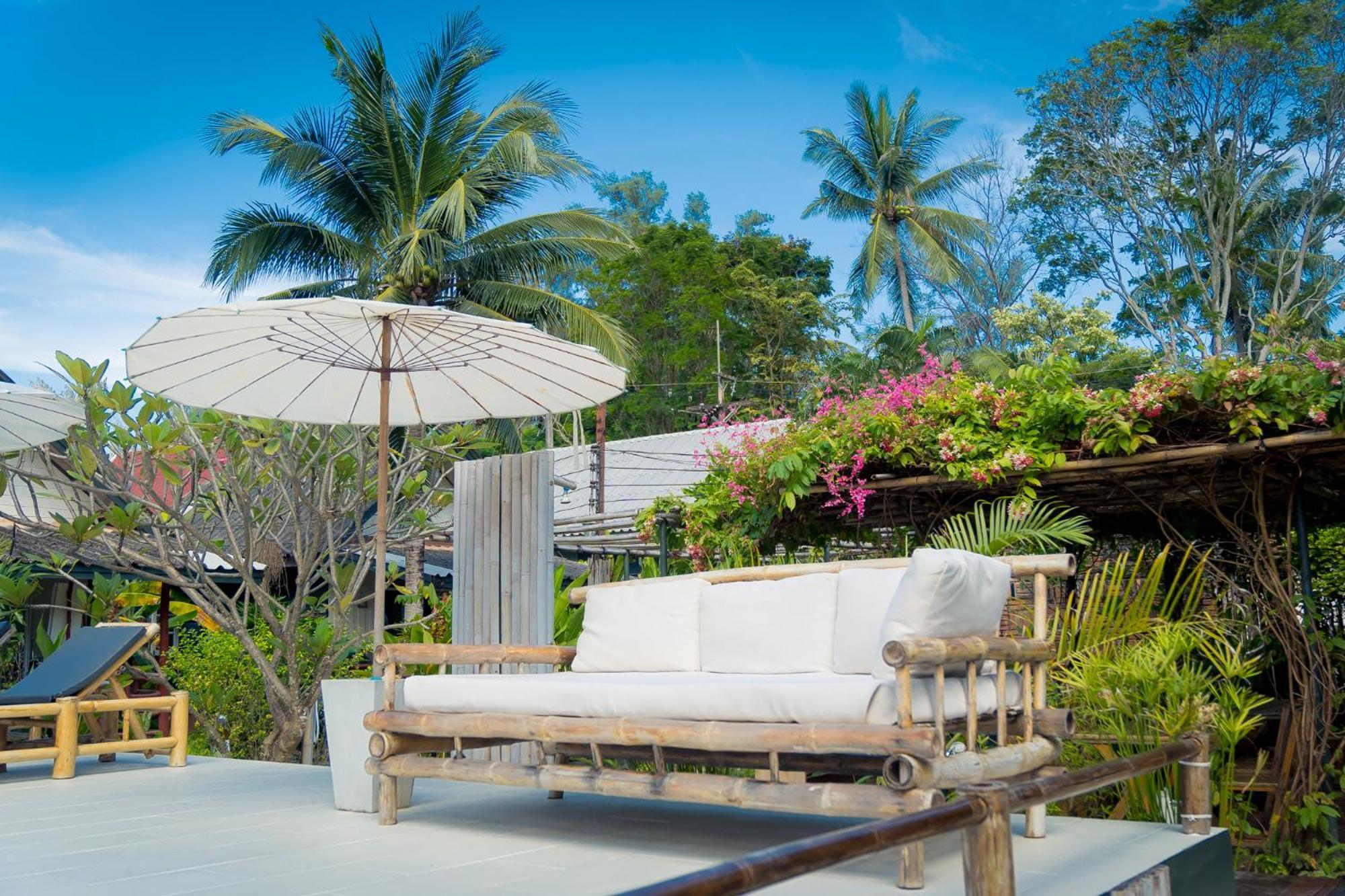Oasis Yoga Bungalows Koh Lanta Exterior photo